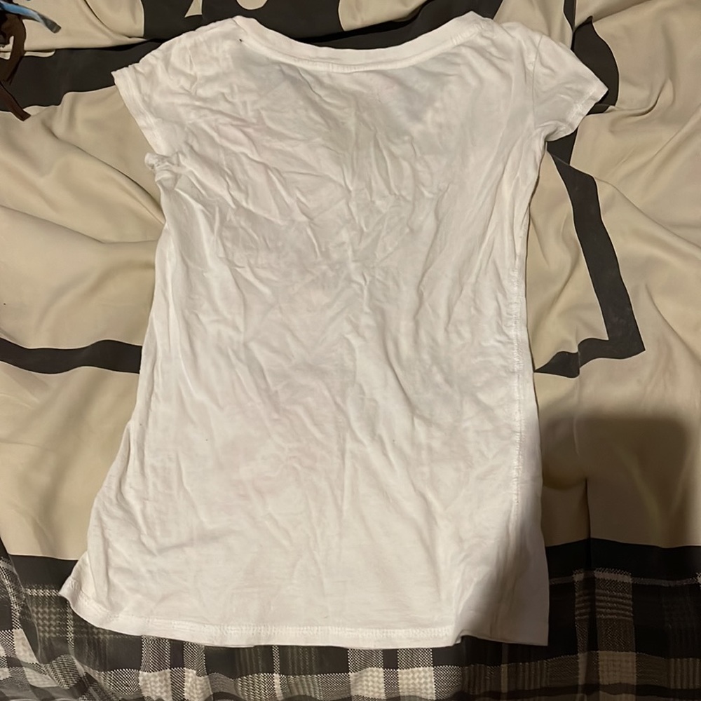 t-shirt - Picture 2 of 5